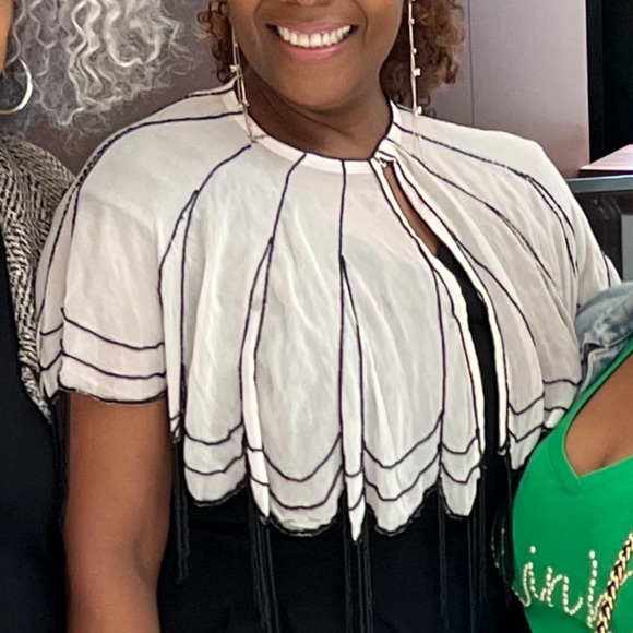 Anthropologie - Maeve Beaded Fringed Cape - One Size - Picture 6 of 9